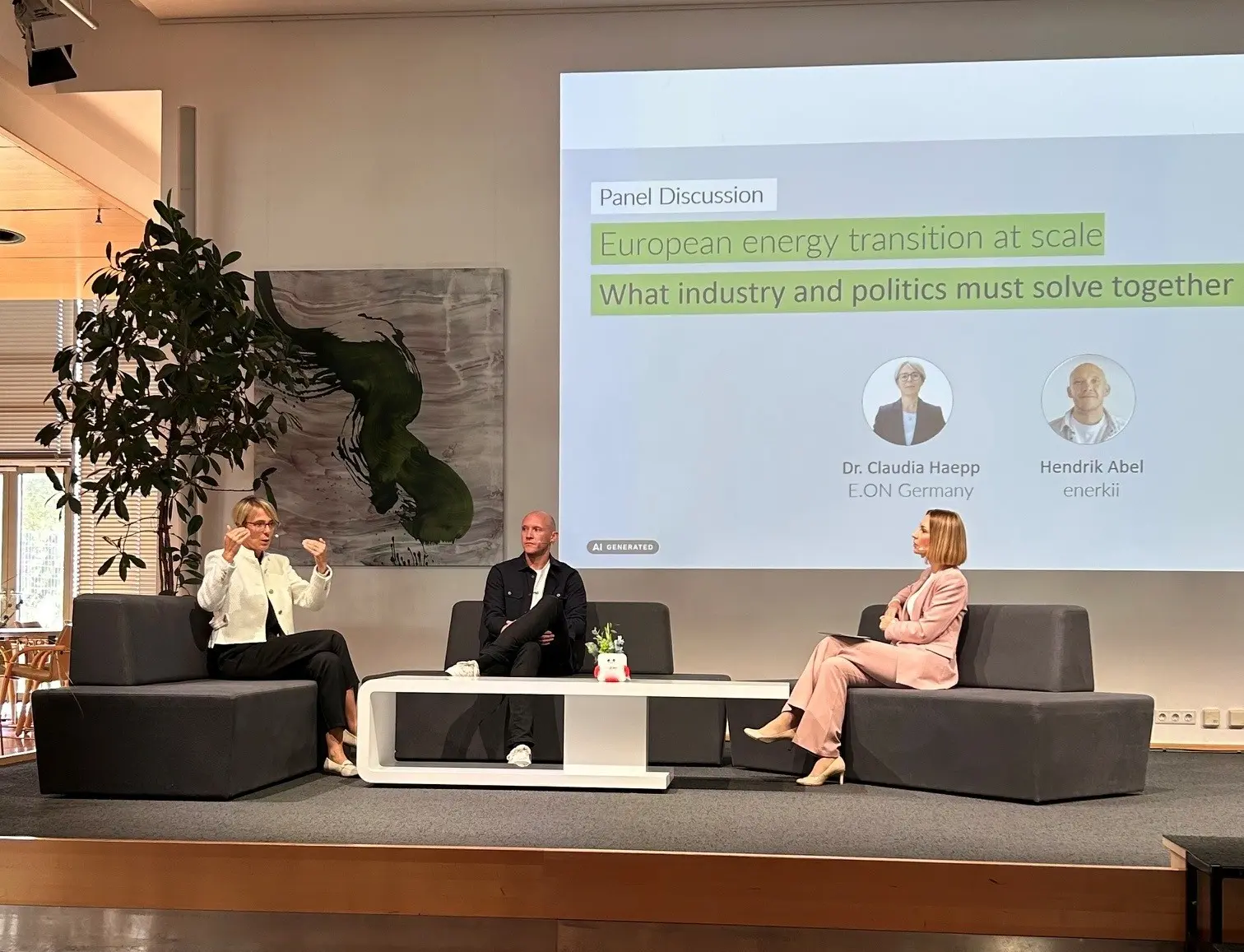 Paneldiskussion zur europäischen Energiewende auf der CharIN Conference